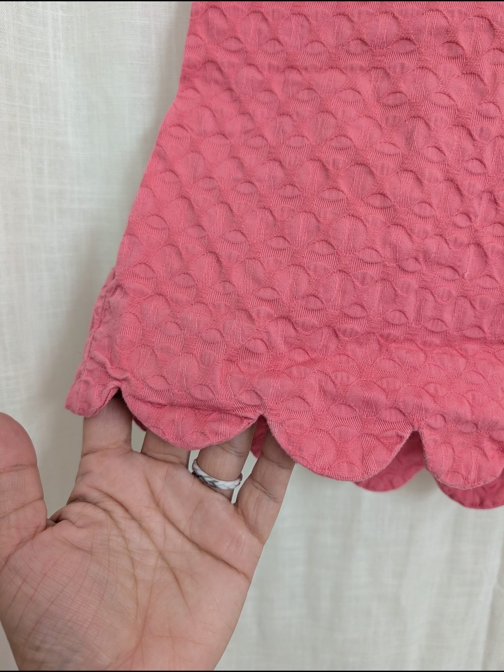 Crown & Ivy Curvy Pink Scallop Hem Textured Shorts Women’s Plus Size 14W - Picture 3 of 4